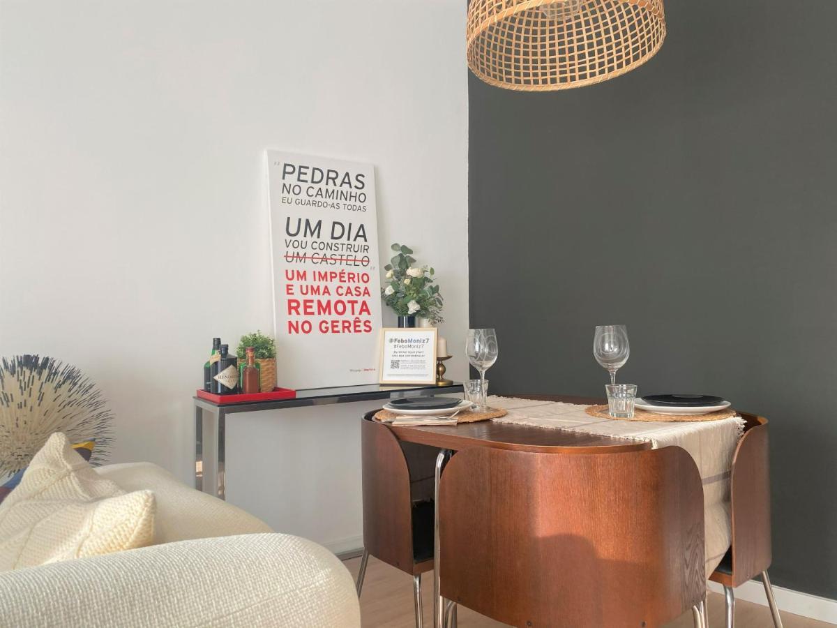 Lisbon, Renovated T2 Apartment Portas De Benfica Amadora Kültér fotó