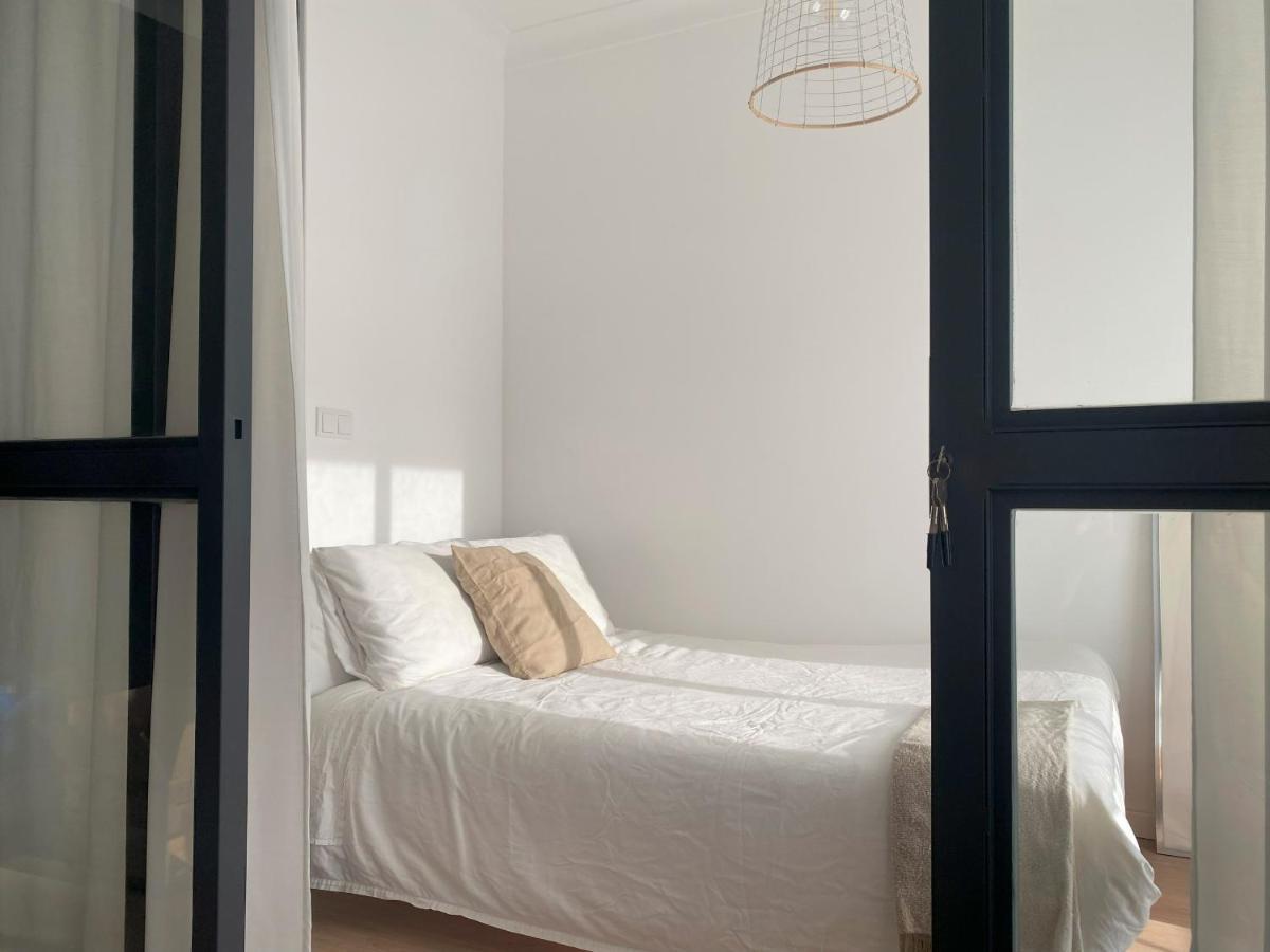 Lisbon, Renovated T2 Apartment Portas De Benfica Amadora Kültér fotó