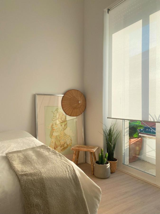 Lisbon, Renovated T2 Apartment Portas De Benfica Amadora Kültér fotó