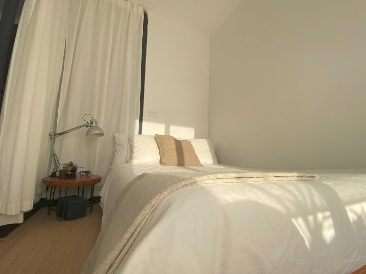 Lisbon, Renovated T2 Apartment Portas De Benfica Amadora Kültér fotó